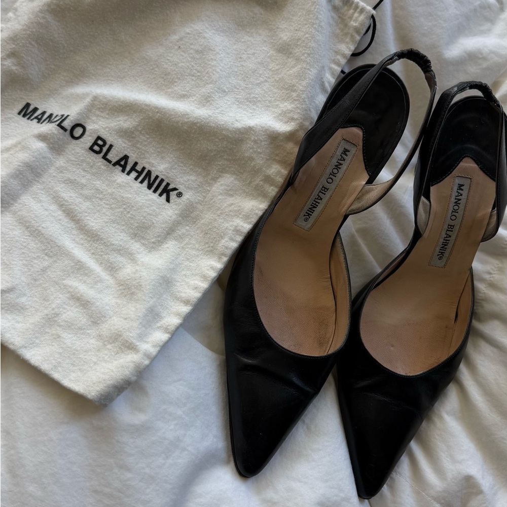 Manolo Blahnik Carolynne Black Leather Slingback Heels